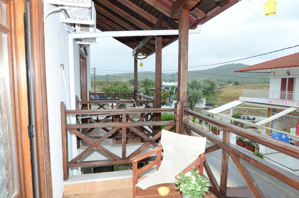 Nostos Rooms Амоляни Екстериор снимка