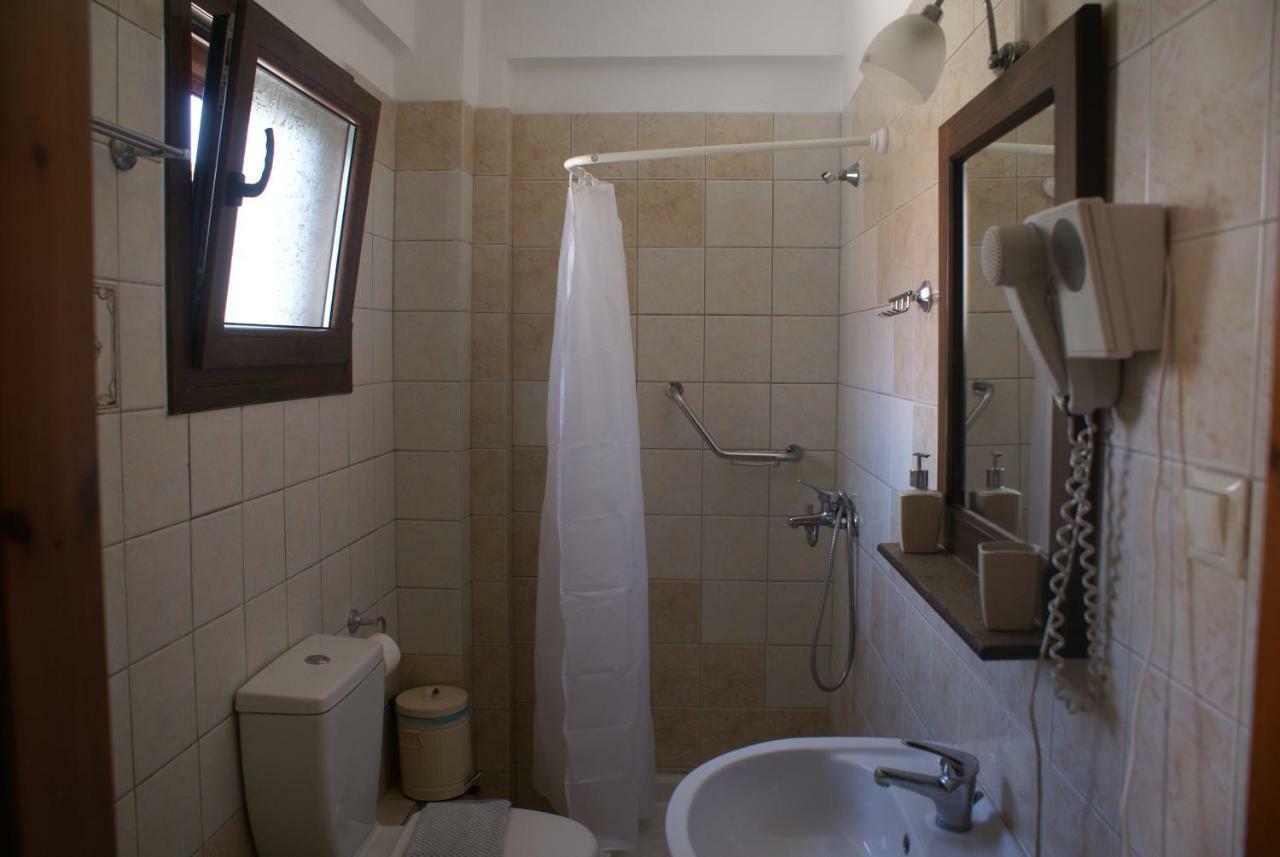 Nostos Rooms Амоляни Екстериор снимка